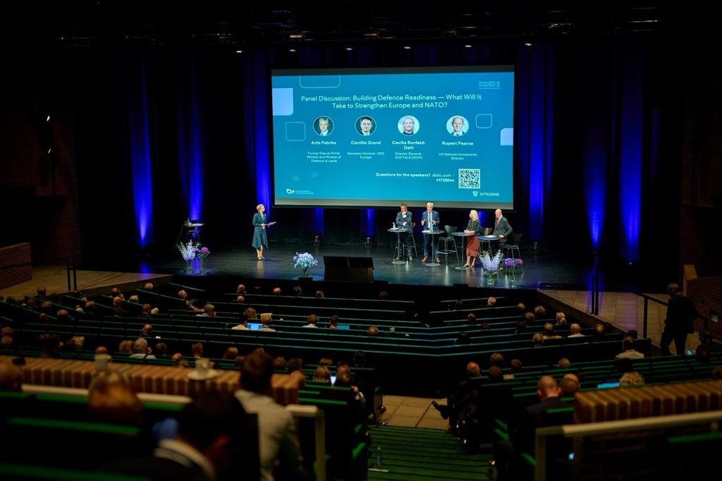 Topsil efter DALO Industry Days 2026: Forsyningssikkerhed starter med materialerne - Topsil Topsil efter DALO Industry Days 2026: Forsyningssikkerhed starter med materialerne - Topsil